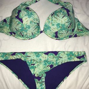 Adore me  floral bathing suit